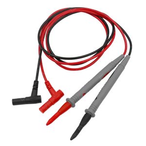 Puntas de prueba para multímetro 1000V 20A con cables rojo y negro, puntas finas y conectores banana en ángulo.